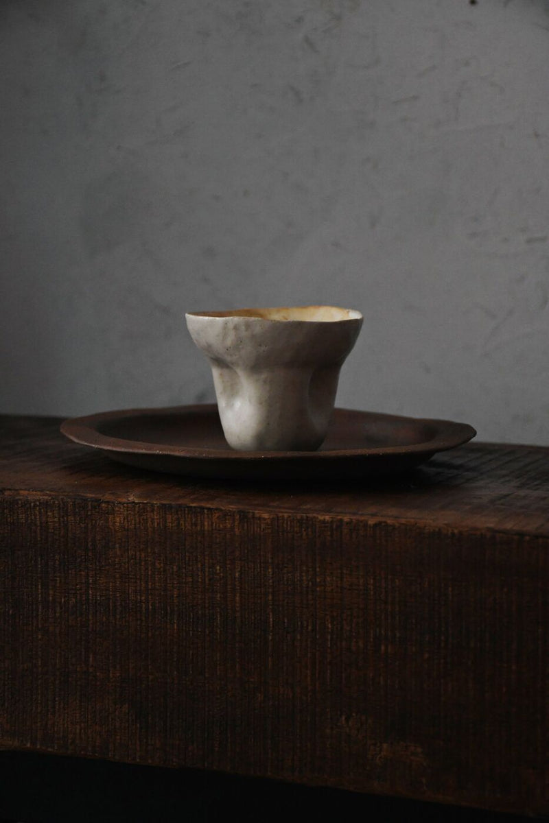 Melon Ridge Cup No. 3, Brown, white inside